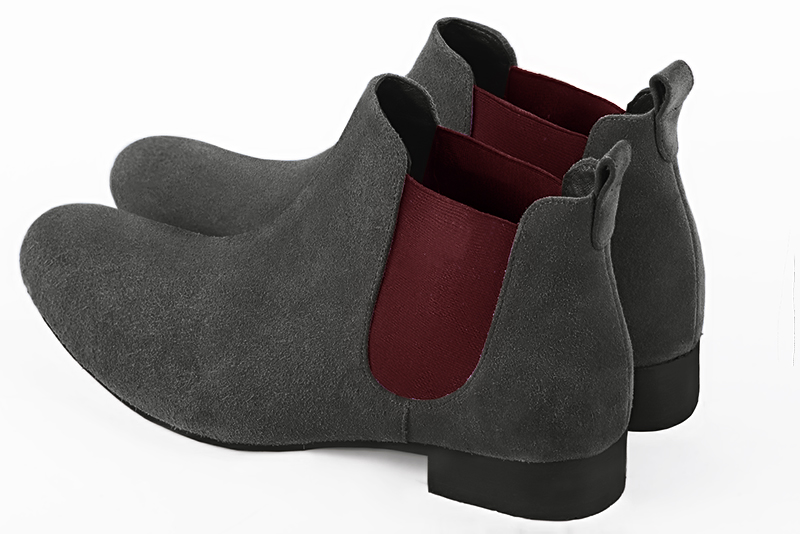 Dark grey and cardinal red dress booties for men. Round toe. Flat leather soles. Rear view - Florence KOOIJMAN